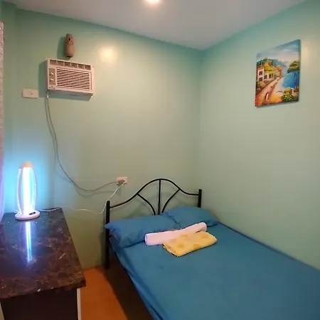 Azulea Lodging House Oslob Room photo